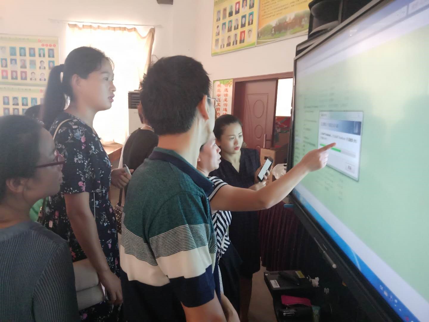 5b90f75424314.jpg 5b90f75424314.jpg